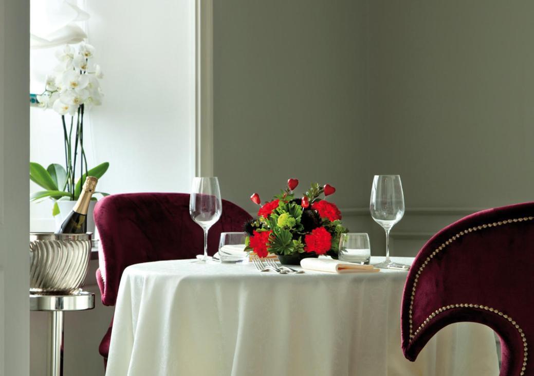 Grand Hotel Santa Lucia Napoli Esterno foto