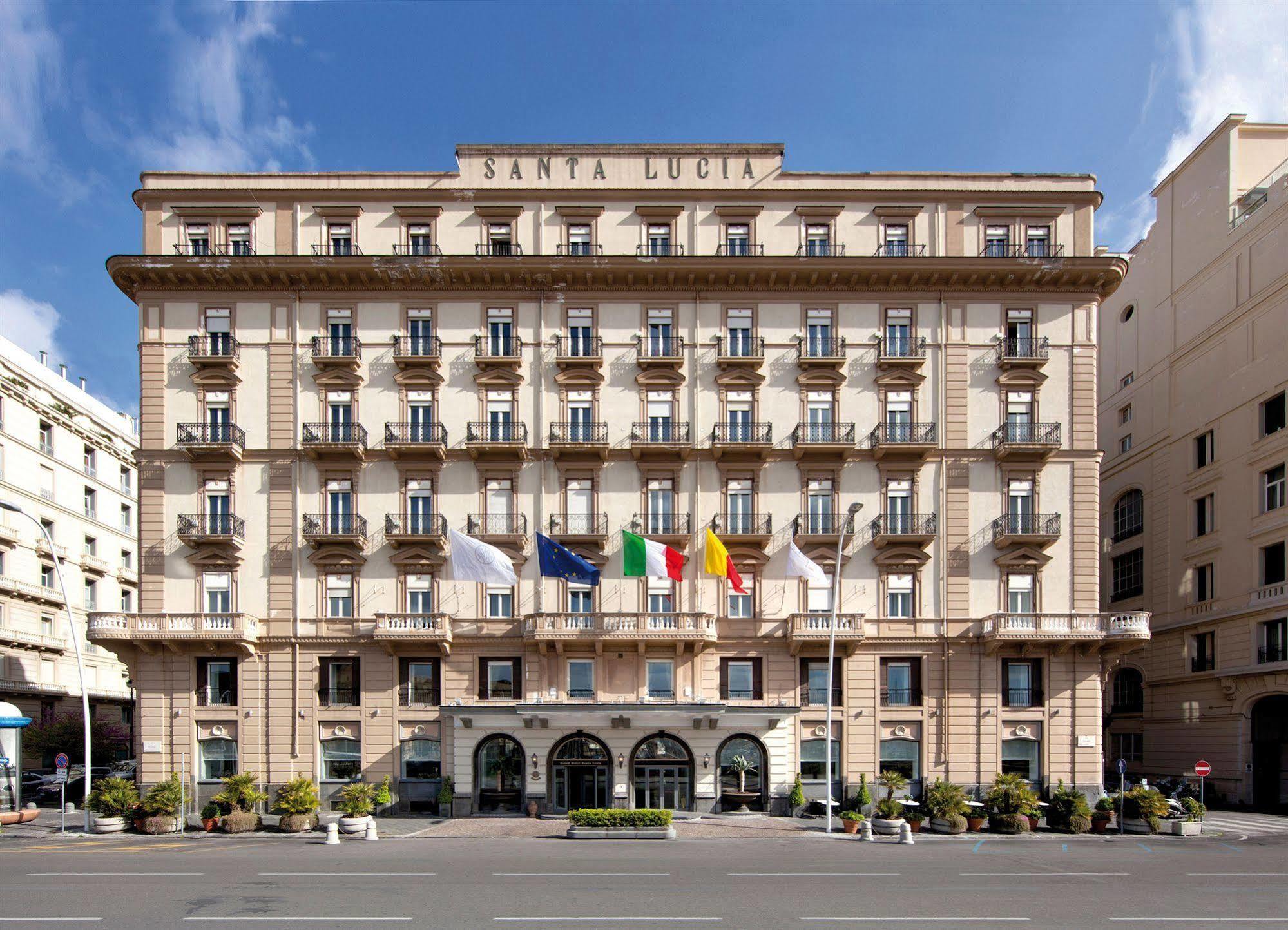 Grand Hotel Santa Lucia Napoli Esterno foto