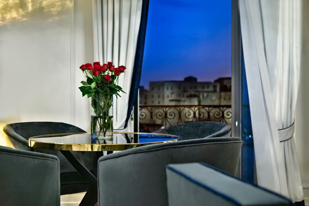 Grand Hotel Santa Lucia Napoli Esterno foto