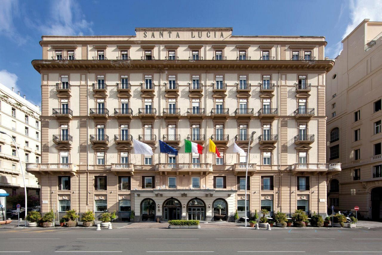 Grand Hotel Santa Lucia Napoli Esterno foto